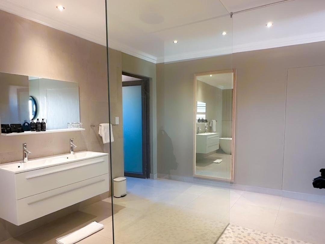 Bagatelle Kalahari Boutique Farmhouse Lodge Mariental Exteriör bild
